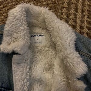 Good as new fleece/faux fur lined old navy jean jacket